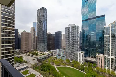 400 E Randolph Street #3320, Chicago, IL 60601 - Photo 5