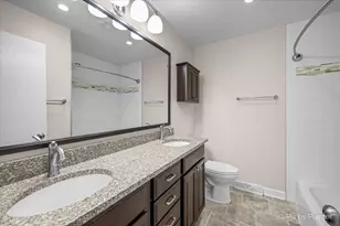 824 Skyline Dr, Barrington, IL 60010 - Photo 25