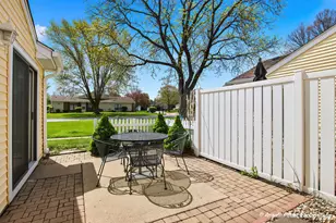 7201 Hastings Cir, Fox Lake, IL 60020 - Photo 23