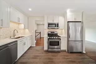 1502 Carrol Ct, Darien, IL 60561 - Photo 5