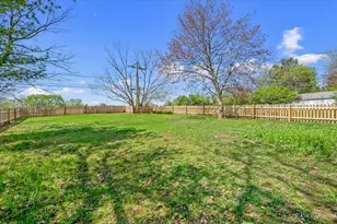 434 S 3rd St, West Dundee, IL 60118 - Photo 29