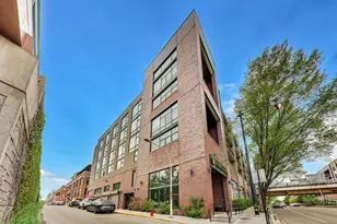 3946 N Ravenswood Ave, Chicago, IL 60613 - Photo 1