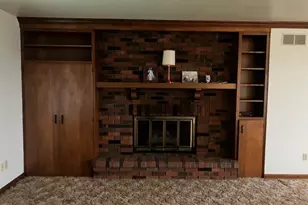 4015 E 1st Rd, Mendota, IL 61342 - Photo 9