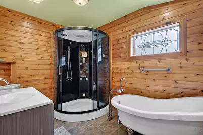 9018 S Brandon Avenue, Chicago, IL 60617 - Photo 21