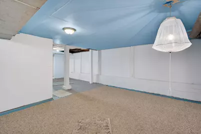 9018 S Brandon Avenue, Chicago, IL 60617 - Photo 27