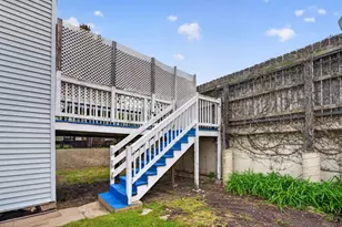 9018 S Brandon Ave, Chicago, IL 60617 - Photo 47