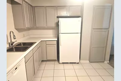5511 N Chester Avenue #26, Chicago, IL 60656 - Photo 11