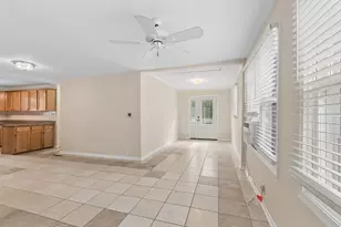 131 Turtle St, Shorewood, IL 60404 - Photo 3