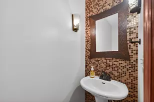 376 Canyon Trail, Carol Stream, IL 60188 - Photo 15