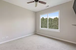 2887 Impressions Dr, Lake in the Hills, IL 60156 - Photo 19