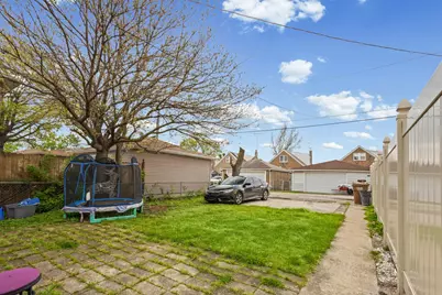7341 W 55th Place, Summit, IL 60501 - Photo 17