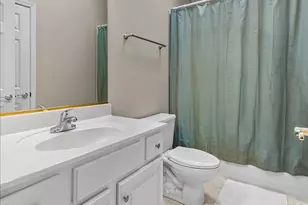 26W326 Pinehurst Dr, Winfield, IL 60190 - Photo 25