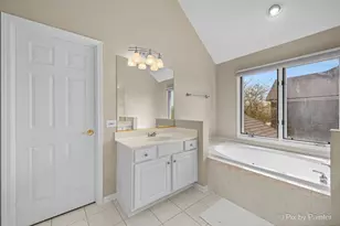 26W326 Pinehurst Dr, Winfield, IL 60190 - Photo 29