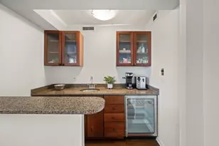 1515 N Astor St, Chicago, IL 60610 - Photo 9
