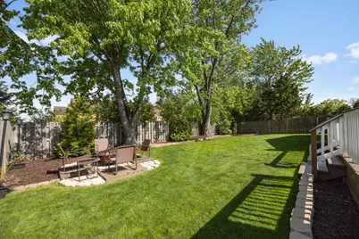 621 Newport Avenue, Westmont, IL 60559 - Photo 25