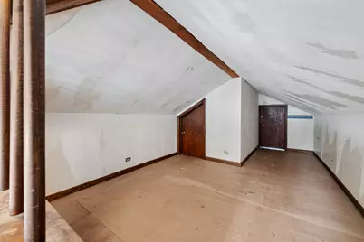 18 N Worth Avenue, Elgin, IL 60123 - Photo 23