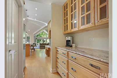225 Spruce Road, Northbrook, IL 60062 - Photo 9