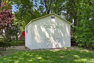 225 Spruce Rd, Northbrook, IL 60062 - Photo 31