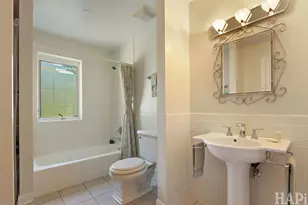 225 Spruce Rd, Northbrook, IL 60062 - Photo 23