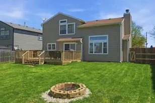761 Parc Ct, Lake in the Hills, IL 60156 - Photo 19