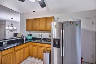 148 Dunteman Dr, Glendale Heights, IL 60139 - Photo 7