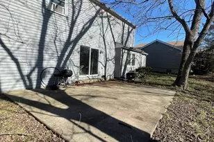 17723 Stonebridge Dr, Hazel Crest, IL 60429 - Photo 17