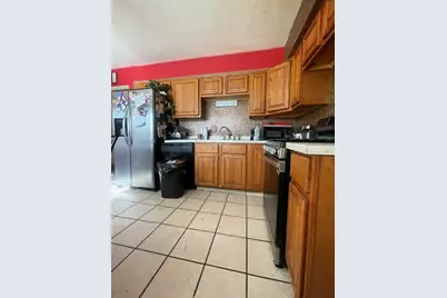 17723 Stonebridge Drive, Hazel Crest, IL 60429 - Photo 3