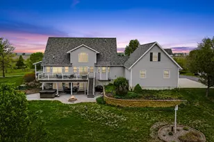 29785 Deer Valley Dr, Deer Grove, IL 61243 - Photo 3