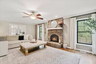 299 Concord Square, Gurnee, IL 60031 - Photo 9