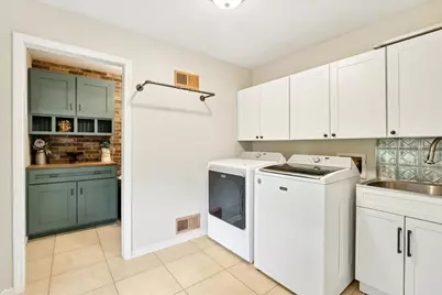 299 Concord Square, Gurnee, IL 60031 - Photo 13