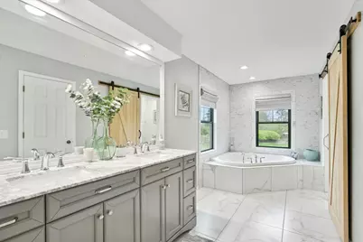 299 Concord Square, Gurnee, IL 60031 - Photo 19