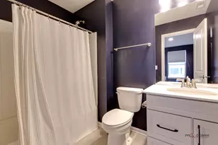 546 Council Cir, Vernon Hills, IL 60061 - Photo 21