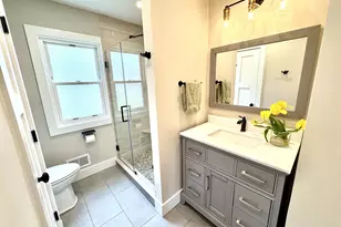 218 N Eastwood Ave, Mount Prospect, IL 60056 - Photo 11