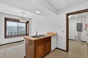755 Whalom Ln, Schaumburg, IL 60173 - Photo 13