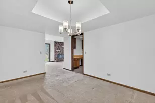 755 Whalom Ln, Schaumburg, IL 60173 - Photo 17