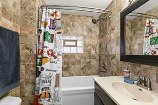 306 Johnson St, East Dundee, IL 60118 - Photo 17