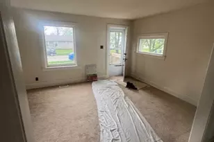 838 Spruce St, Aurora, IL 60506 - Photo 5