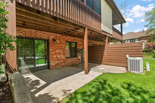 17800 Cameron Pkwy, Orland Park, IL 60467 - Photo 29