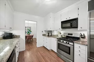 1105 Elm St, Winnetka, IL 60093 - Photo 17