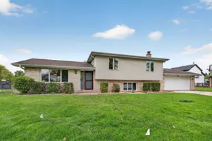 10818 Bryant Rd, Mokena, IL 60448 - Photo 3