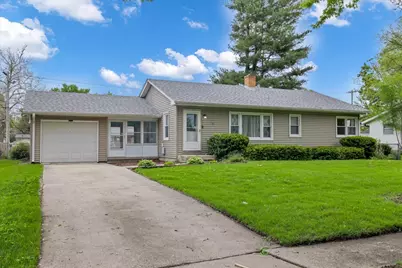 64 E Benton Street, Oswego, IL 60543 - Photo 3