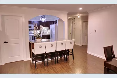 3110 Pheasant Creek Drive #213, Northbrook, IL 60062 - Photo 3