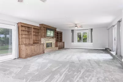 1810 Cardinal Court, Pontiac, IL 61764 - Photo 21