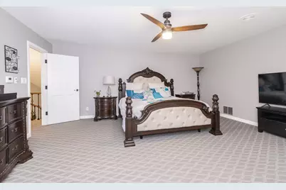 1810 Cardinal Court, Pontiac, IL 61764 - Photo 51