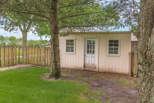 1810 Cardinal Ct, Pontiac, IL 61764 - Photo 77