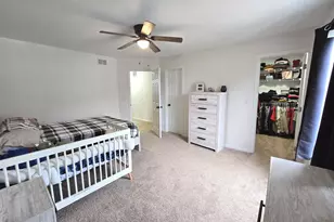 769 Hobart Dr, South Elgin, IL 60177 - Photo 9