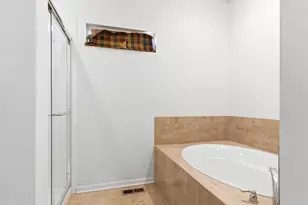 21140 Coventry Cir, Shorewood, IL 60404 - Photo 15