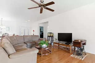 21140 Coventry Cir, Shorewood, IL 60404 - Photo 7