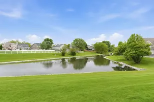 2254 Rossiter Pkwy, Plainfield, IL 60586 - Photo 27
