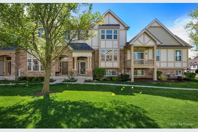 272 Bennett Drive, Carol Stream, IL 60188 - Photo 1